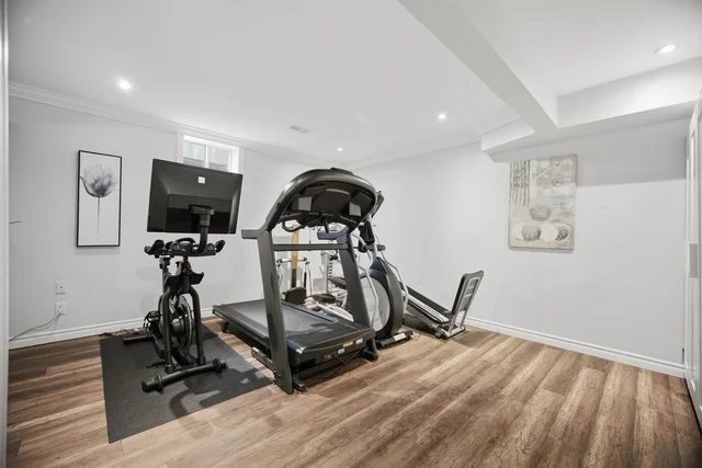 3064 Lakeshore Road West, Oakville - photo 50