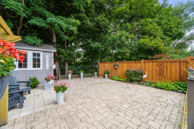 3064 Lakeshore Road West, Oakville - photo 61