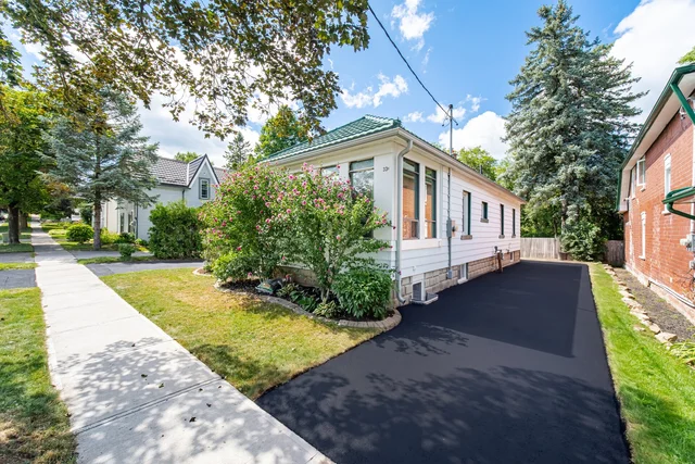 33 Brock Street, Halton Hills - photo 5