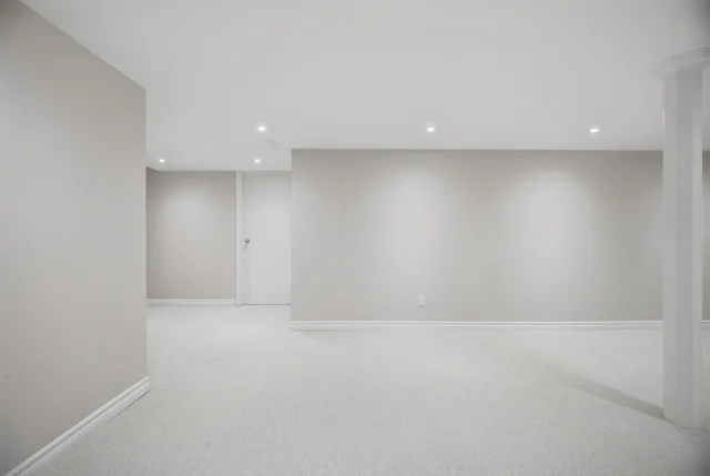 2215 Lapsley Crescent, Oakville - photo 58