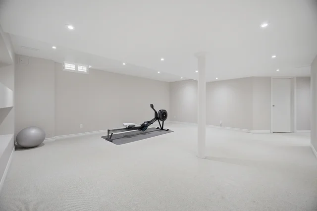 2215 Lapsley Crescent, Oakville - photo 61