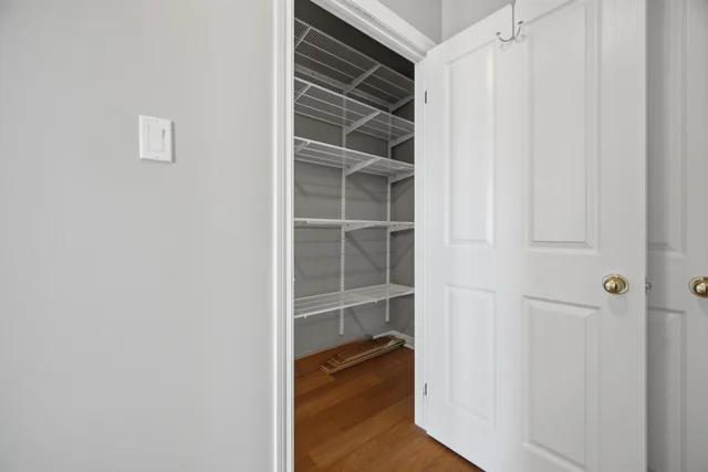 #601-1998 Ironstone Drive, Burlington - photo 32