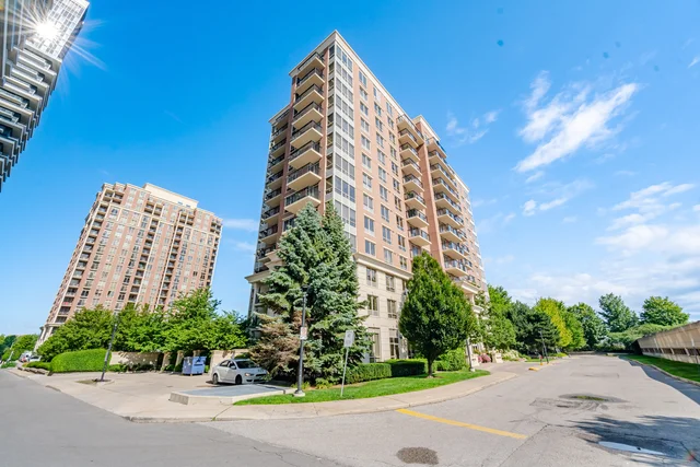 #1103-1103 Leslie Street, North York - photo 1
