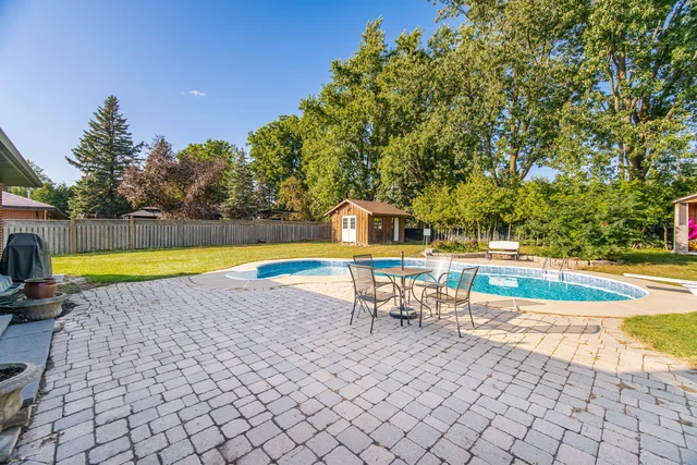 6 Maple Grove Road, Caledon Village - photo 52