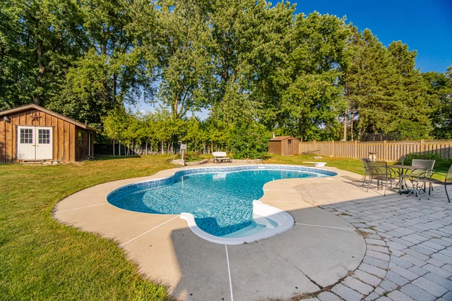 6 Maple Grove Road, Caledon Village - photo 59