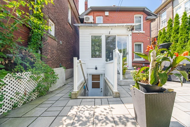 243 Keele Street, Toronto - photo 2