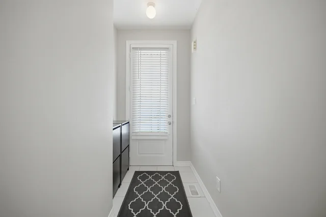 6 Hutton Cres, Angus - photo 8
