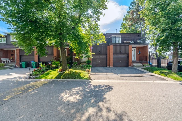 #28-750 Burnhamthorpe Road East, Mississauga - photo 2
