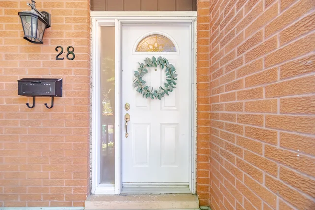 #28-750 Burnhamthorpe Road East, Mississauga - photo 7