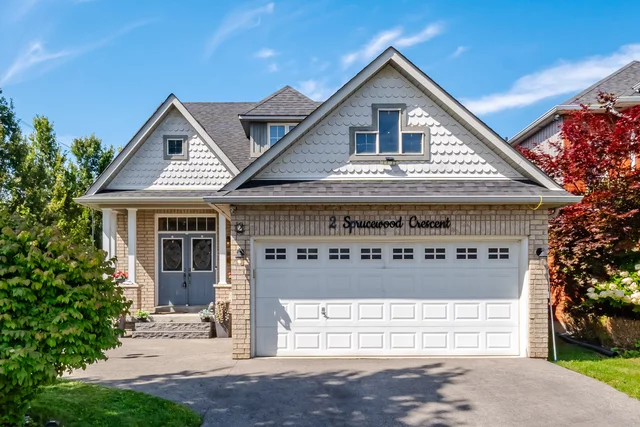 2 Sprucewood Crescent, Bowmanville - photo 1