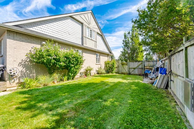 2 Sprucewood Crescent, Bowmanville - photo 62