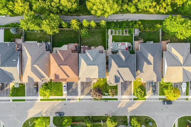 25 Dovergreen Drive, Brampton - photo 6