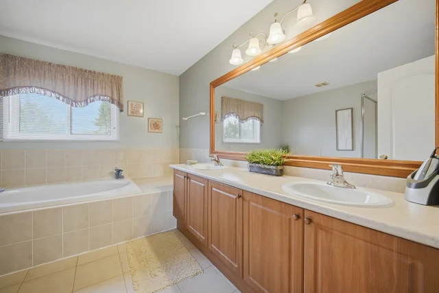 25 Dovergreen Drive, Brampton - photo 55