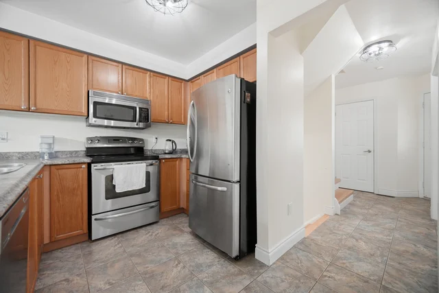 28 Wheatland Drive, Cambridge - photo 21