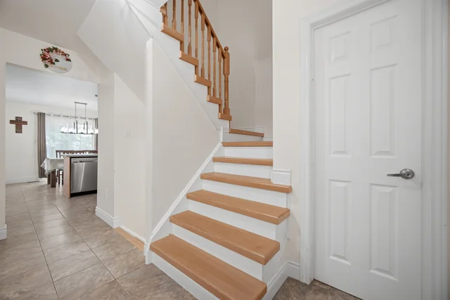 28 Wheatland Drive, Cambridge - photo 30