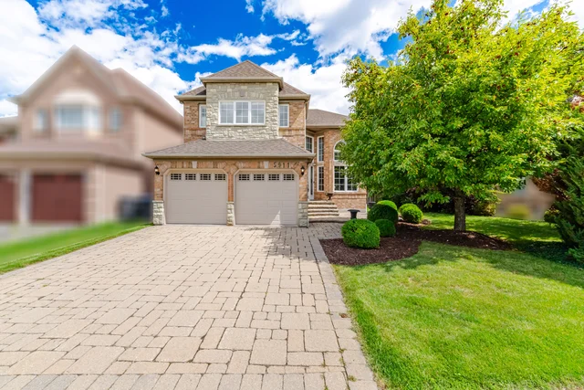5911 Greensboro Drive, Mississauga - photo 4