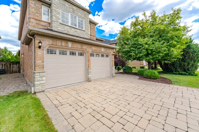 5911 Greensboro Drive, Mississauga - photo 7