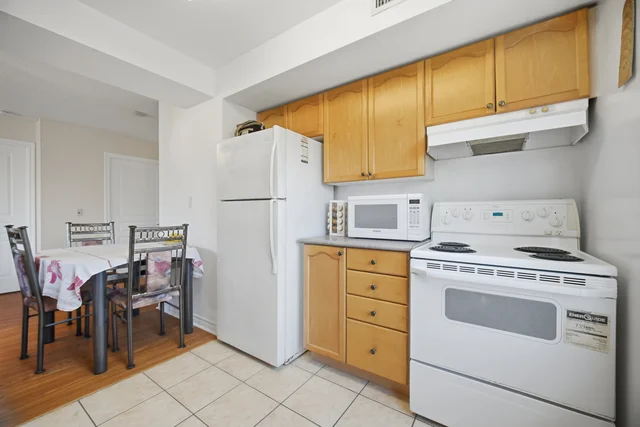#313-300 Ray Lawson Boulevard, Brampton - photo 13