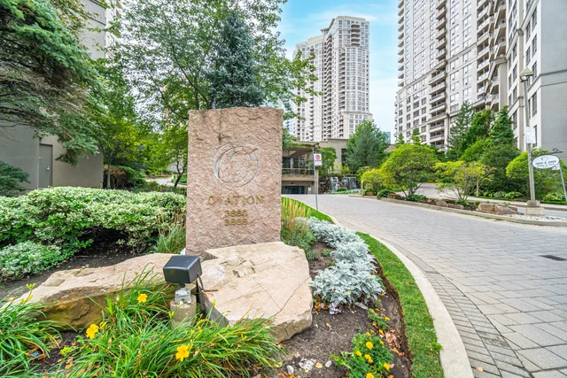 #PH2-3880 Duke of York Boulevard, Mississauga - photo 3