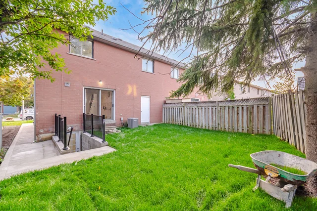 29 Fern Valley Crescent, Brampton - photo 47