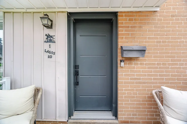 1 Lagos Road, Etobicoke - photo 4