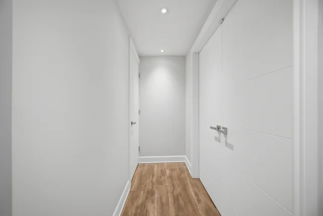 1 Lagos Road, Etobicoke - photo 31