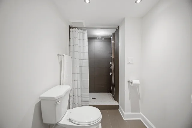 1 Lagos Road, Etobicoke - photo 38