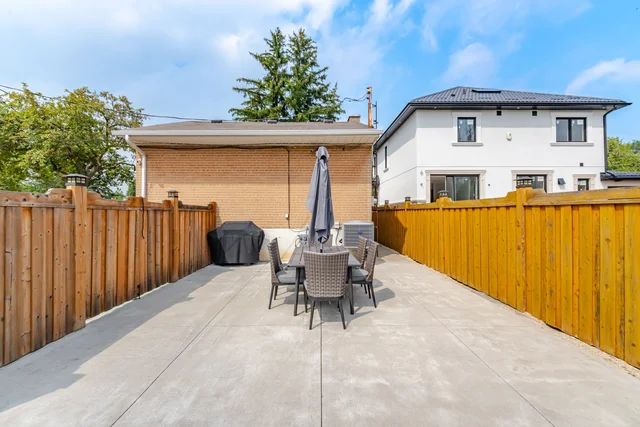 1 Lagos Road, Etobicoke - photo 47