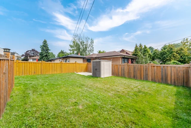 1 Lagos Road, Etobicoke - photo 50