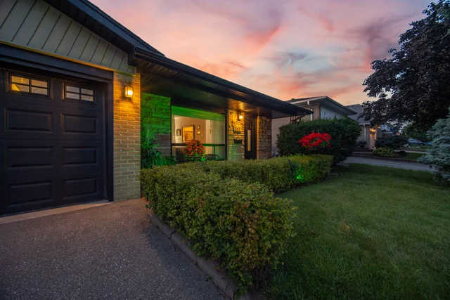 357 Karen Park Crescent, Mississauga - photo 19
