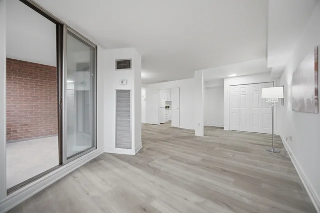 #906-1580 Mississauga Valley Boulevard, Mississauga - photo 18