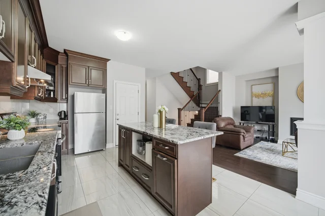 12 Enclave Trail, Brampton - photo 15