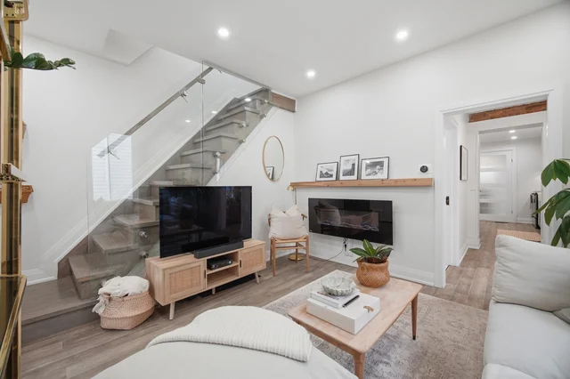146 Campbell Avenue, Hamilton - photo 17