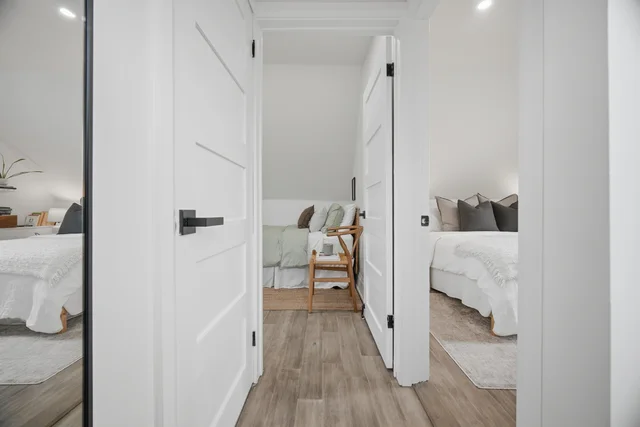 146 Campbell Avenue, Hamilton - photo 32