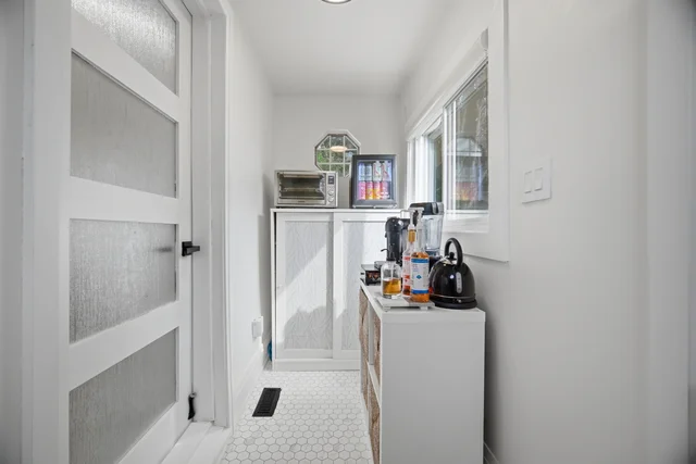 146 Campbell Avenue, Hamilton - photo 48