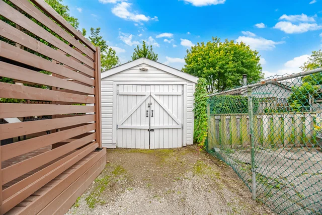 146 Campbell Avenue, Hamilton - photo 60