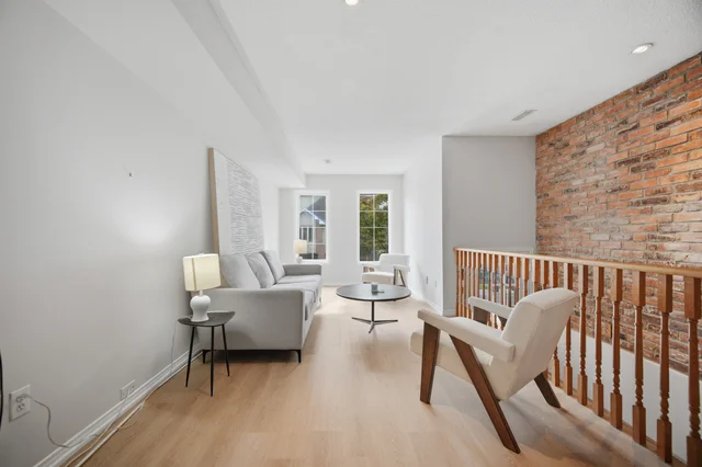 #108-1050 Bristol Road West, Mississauga - photo 9