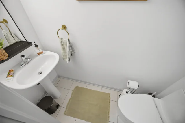 220 Mortimer Crescent, Milton - photo 25