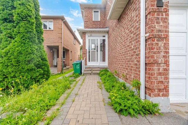 5633 Cortina Crescent, Mississauga - photo 4