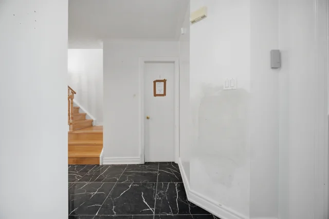 5633 Cortina Crescent, Mississauga - photo 6