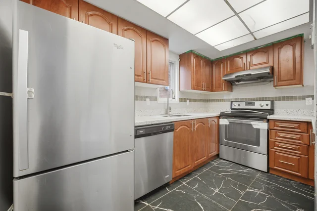 5633 Cortina Crescent, Mississauga - photo 10