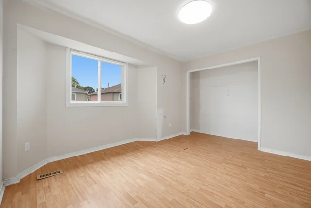 5633 Cortina Crescent, Mississauga - photo 19