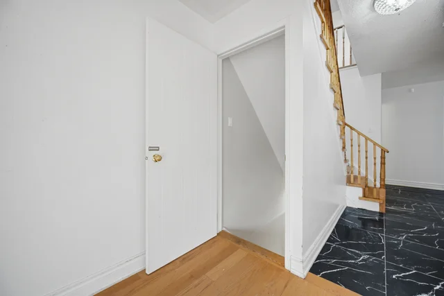 5633 Cortina Crescent, Mississauga - photo 26