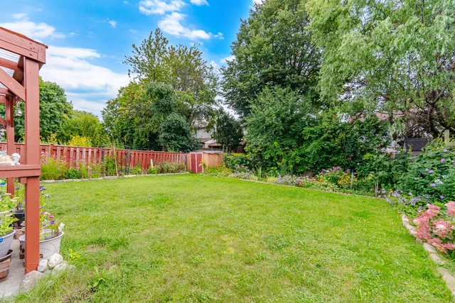 122 Parsell Square, Scarborough - photo 56