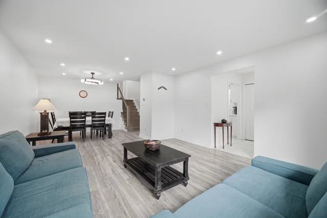 578 Cavell Drive, Mississauga - photo 14