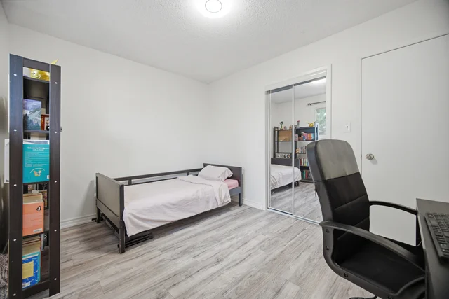 578 Cavell Drive, Mississauga - photo 30