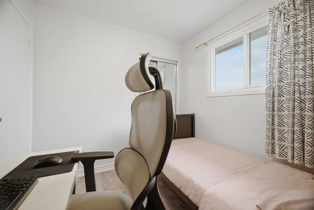 578 Cavell Drive, Mississauga - photo 32