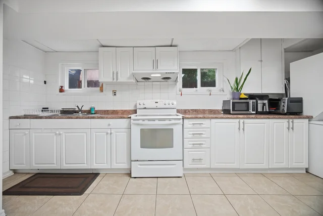 578 Cavell Drive, Mississauga - photo 52