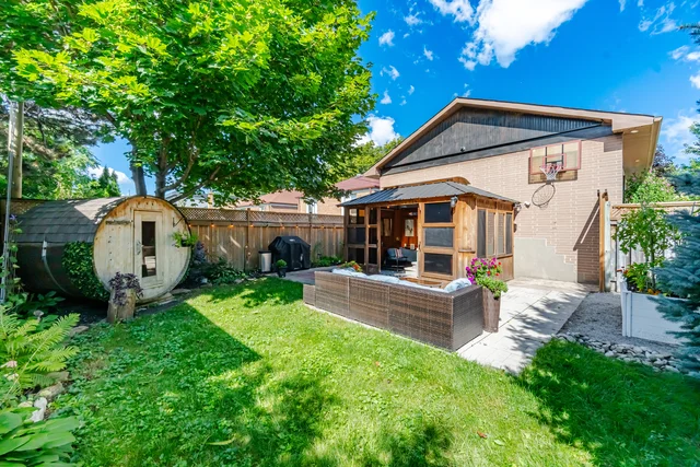 15 Velma Drive, Etobicoke - photo 49