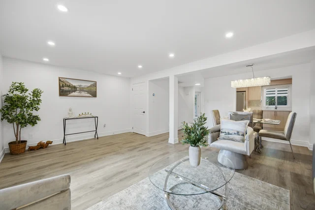 731 Elgin Street North, Cambridge - photo 15